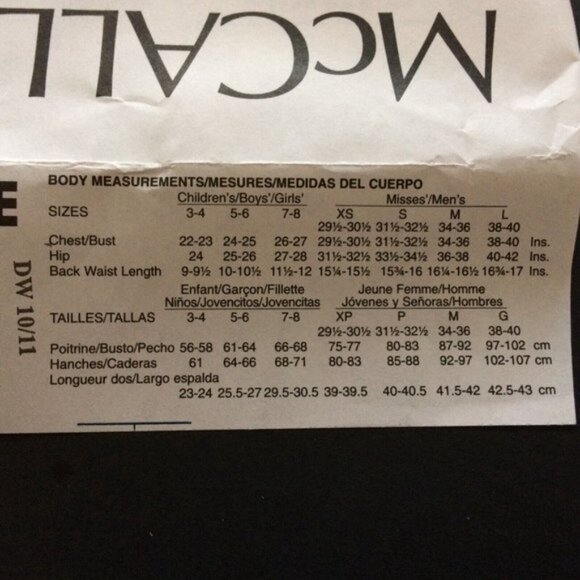 Easy Unisex Adult Jumpsuit Detachable Botties McCalls 6475 Pattern Uncut XS-L - Picture 3 of 10